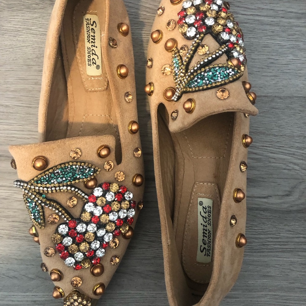 Beige Embellished Floral Loafers